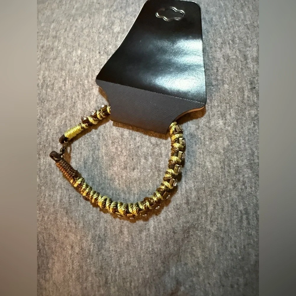 Stylish Black and Gold Men's Bracelet